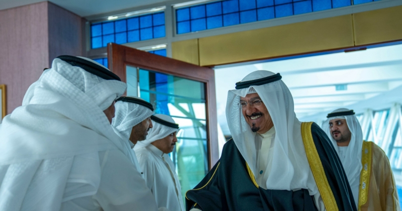 الكويت – العبدالله يهنئ قيادة الإمارات بنجاح «القمة الحكومية»