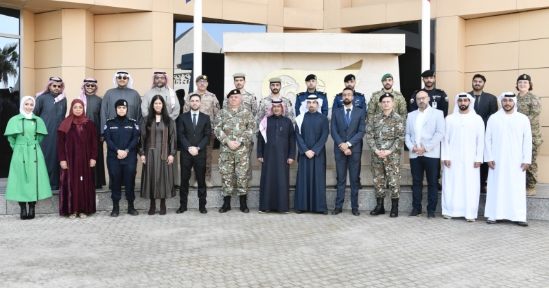 مركز «الناتو» في الكويت يختتم دورة «أساسيات الشؤون العامة»