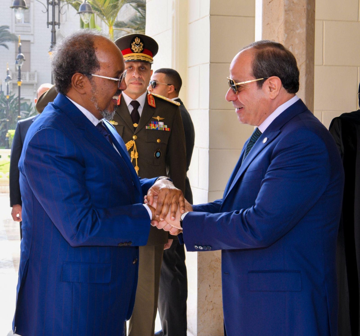 السيسي مرحباً بشيخ محمود في القاهرة