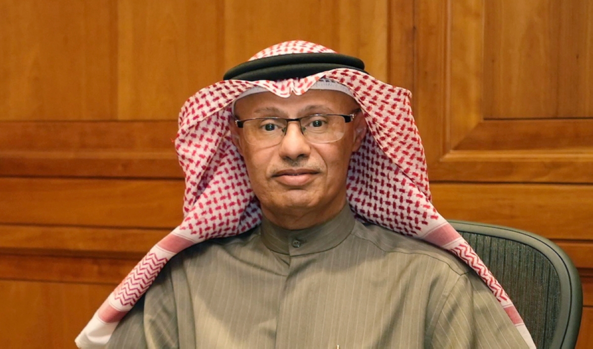 عادل الزامل