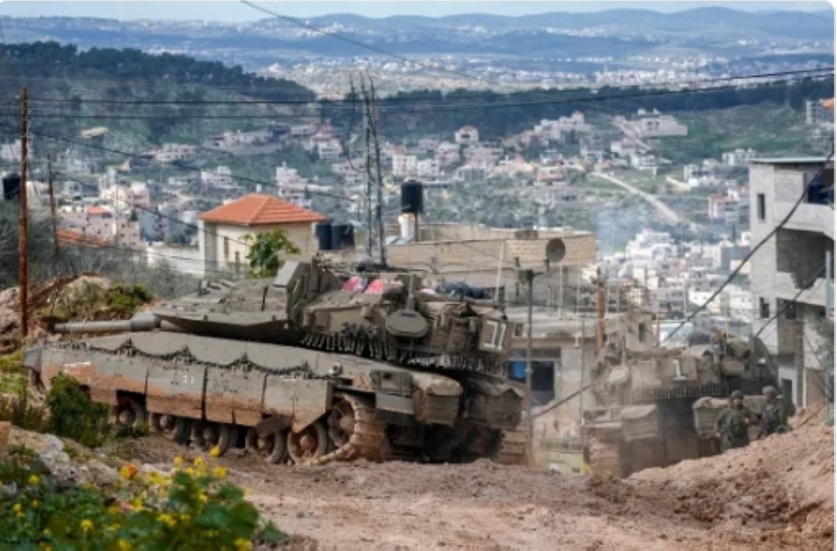 دبابة إسرائيلية في الضفة