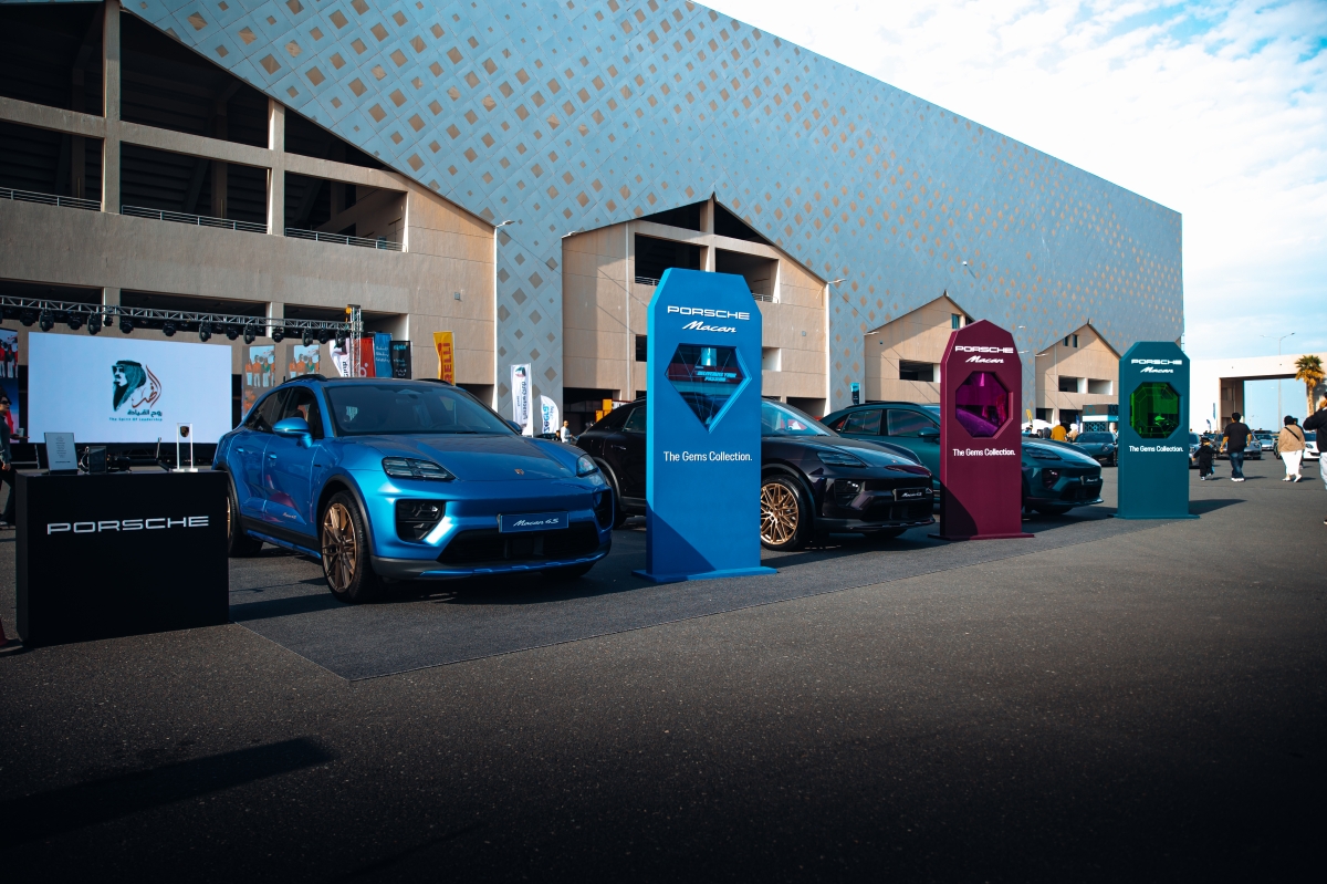 مجموعة بورشه مَكان الجوهرة يبهر الحضور