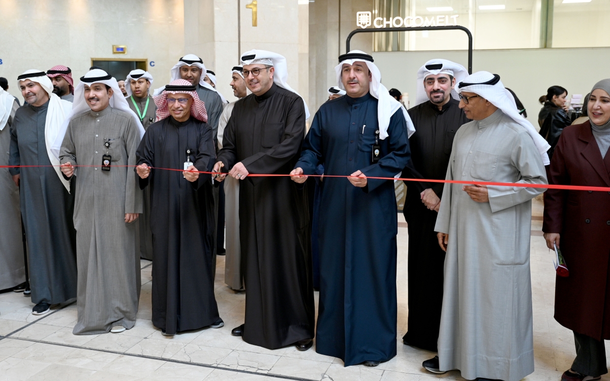 الزامل يفتتح احتفال الوزارة بالأعياد الوطنية 