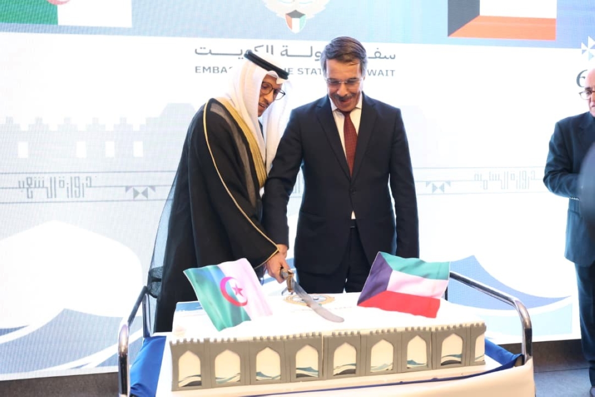 سفارة الكويت بالجزائر تحتفل بالأعياد الوطنية