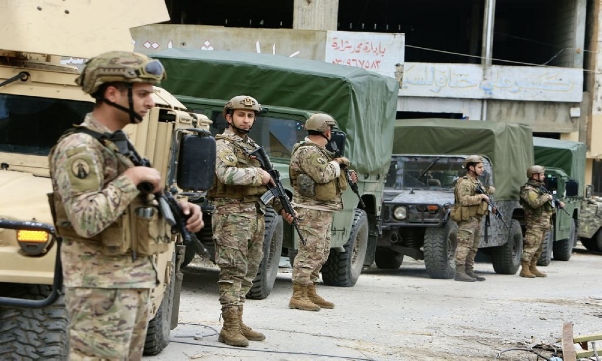 عناصر من الجيش اللبناني في الجنوب