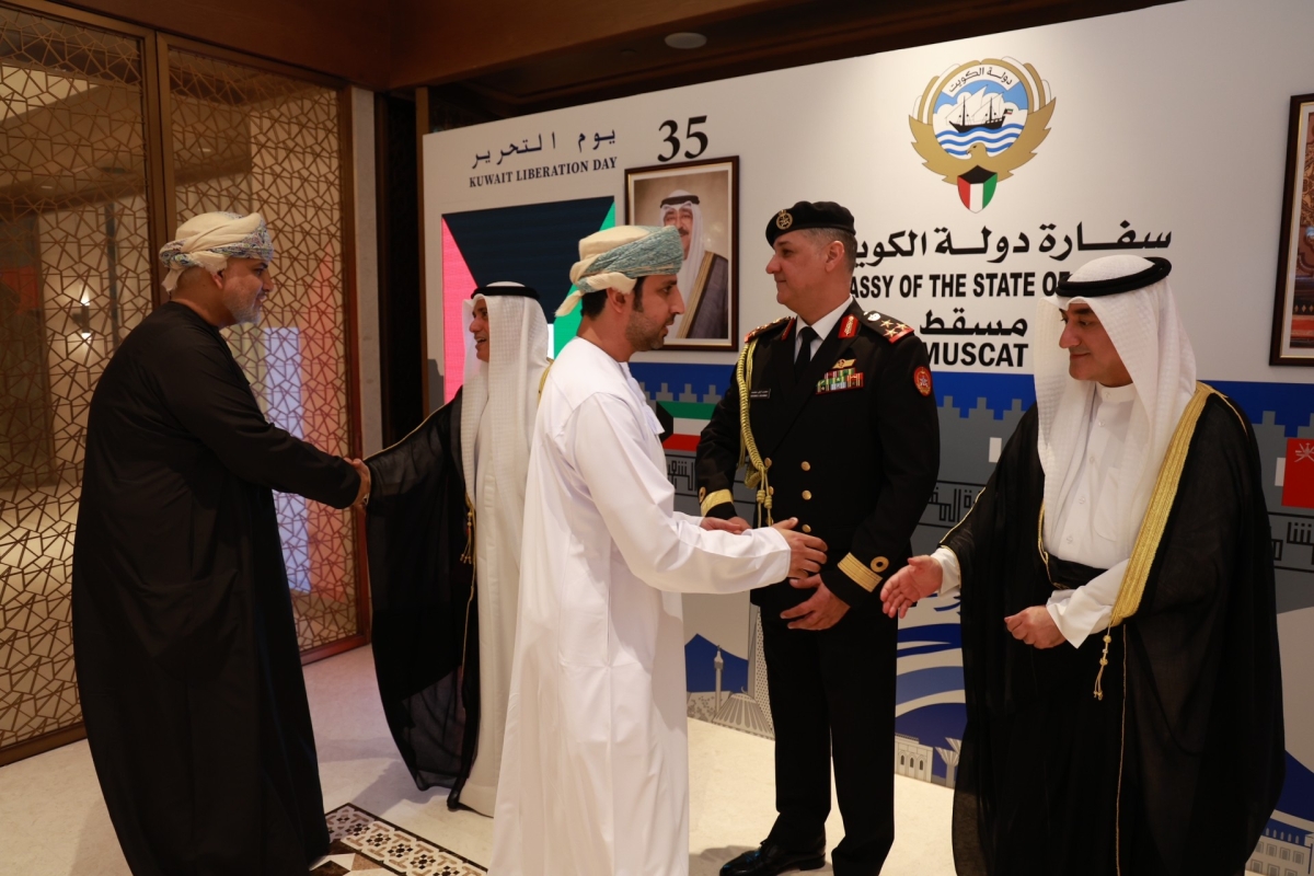 السفير محمد الهاجري يتلقى التهاني