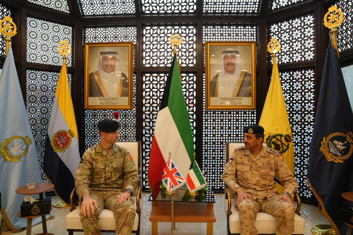 الفريق الشريعان مستقبلاً اللواء سويفت