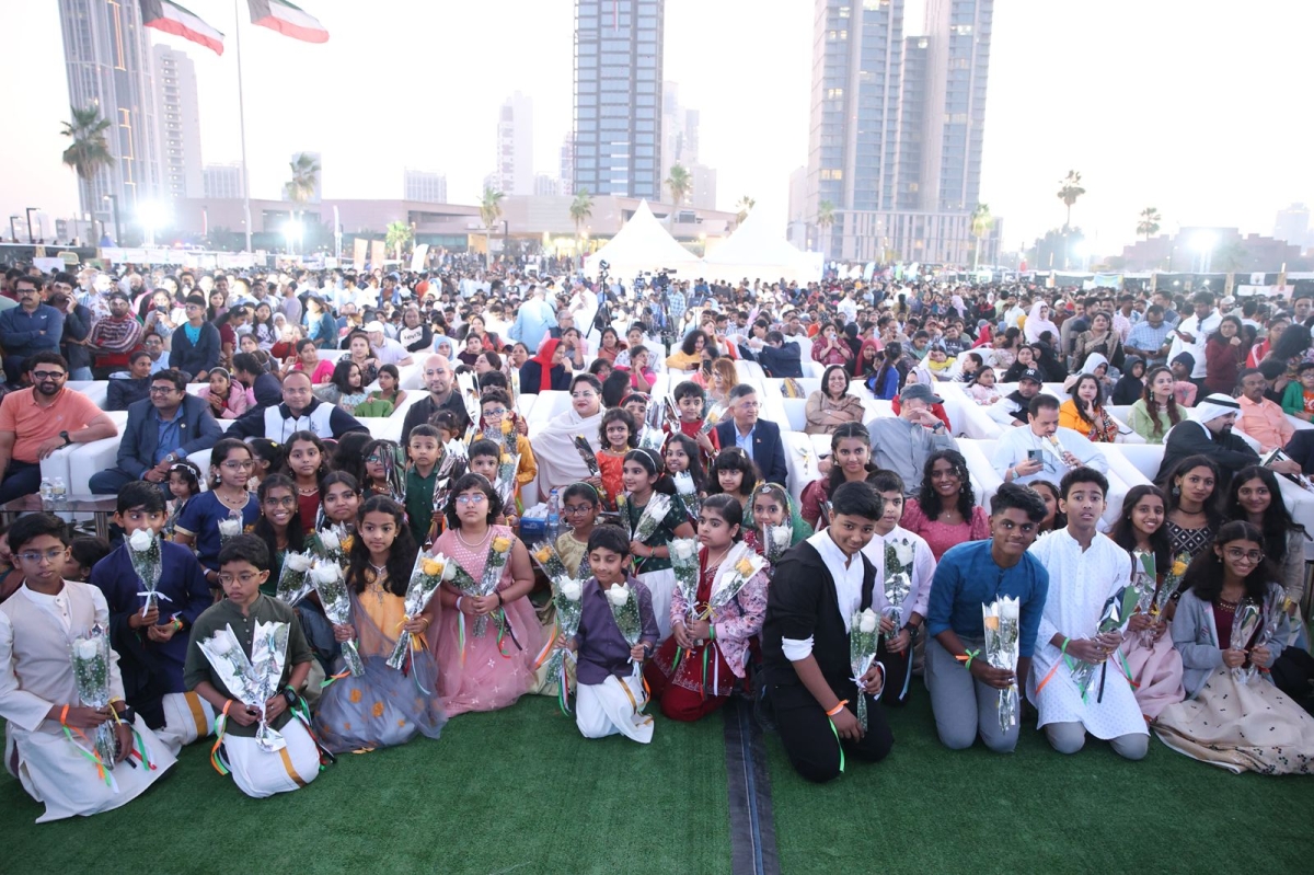 جمهور غصّت به الجزيرة الخضراء