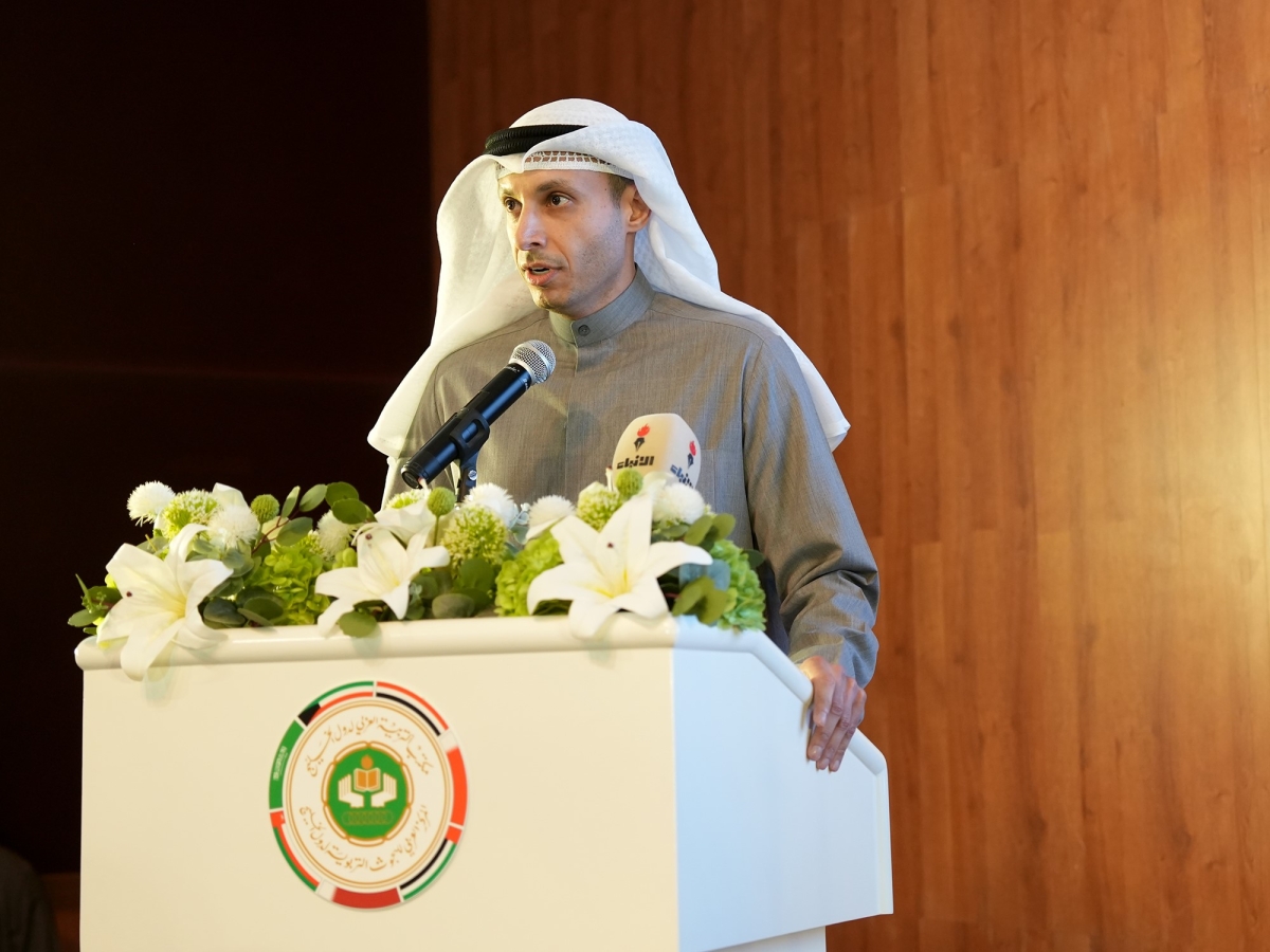 حمد الحمد يلقي كلمته