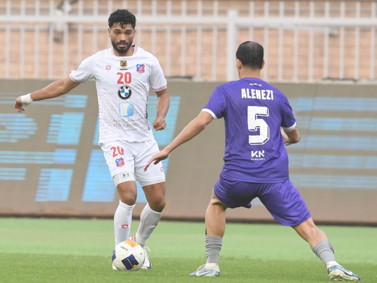 نجم «الأبيض» يوسف ناصر خلال المباراة