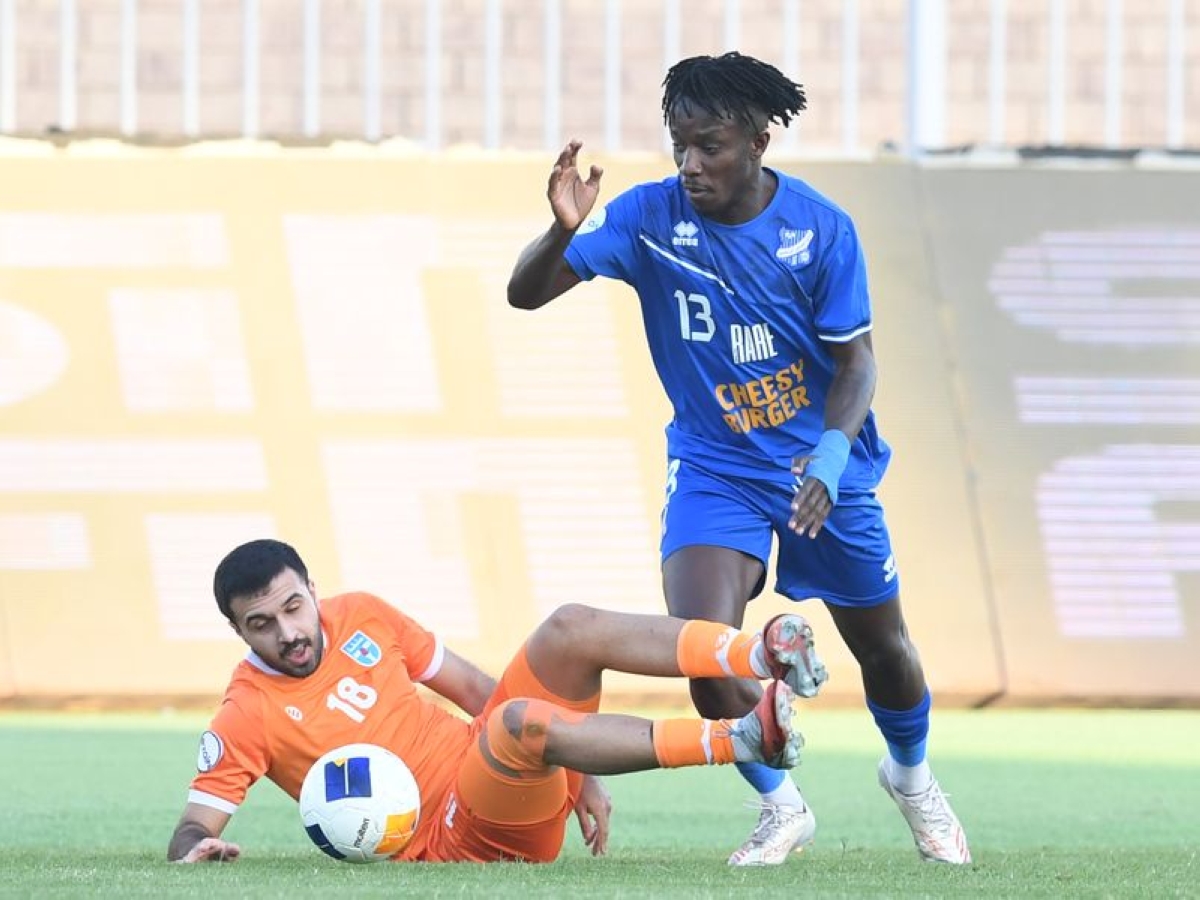 محترف التضامن بيريرا يتجاوز يوسف الخطيب