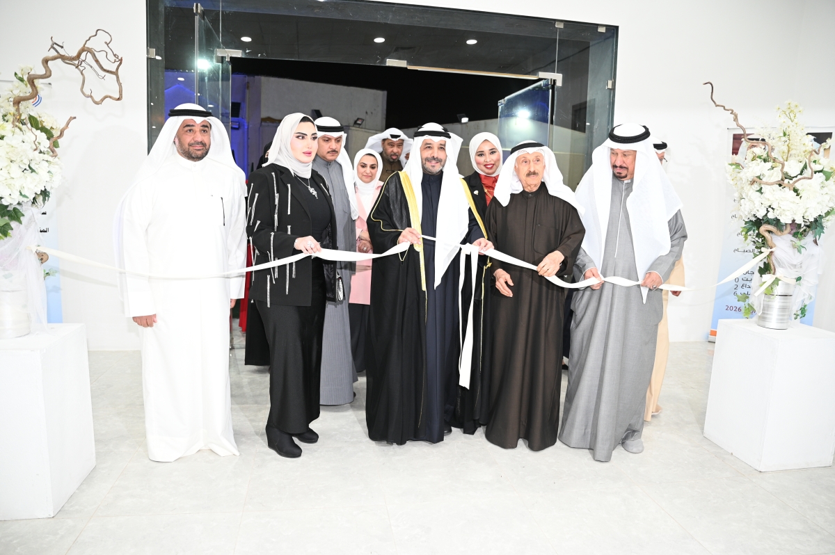 خلال قص شريط الافتتاح (تصوير نايف العقلة)