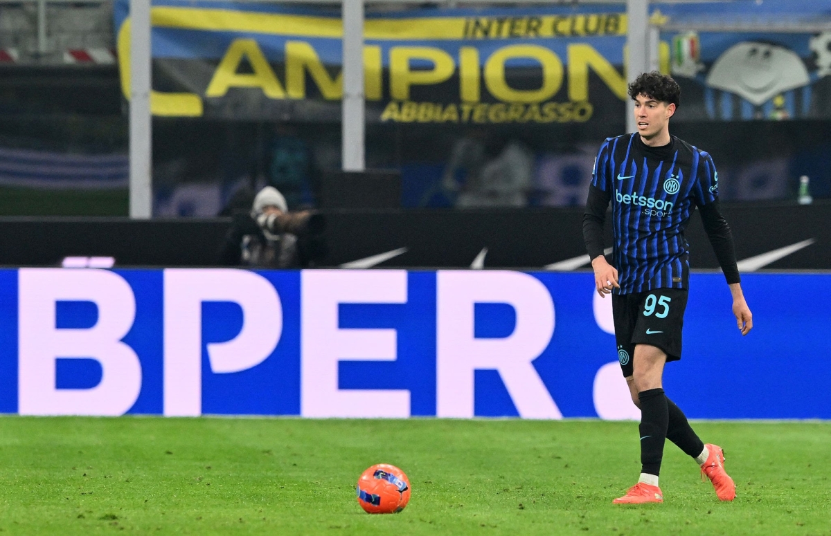 أليساندرو باستوني