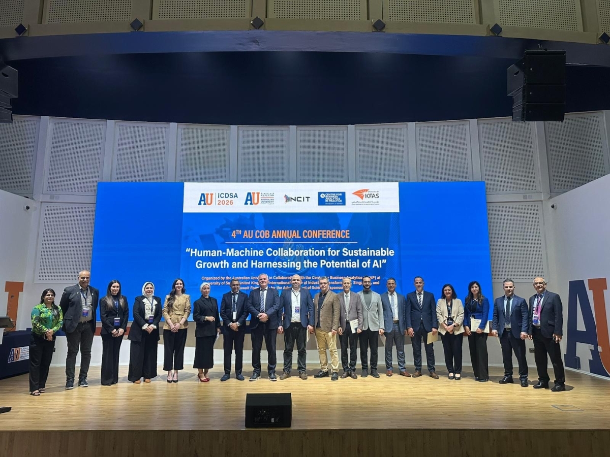 المشاركون في المؤتمر