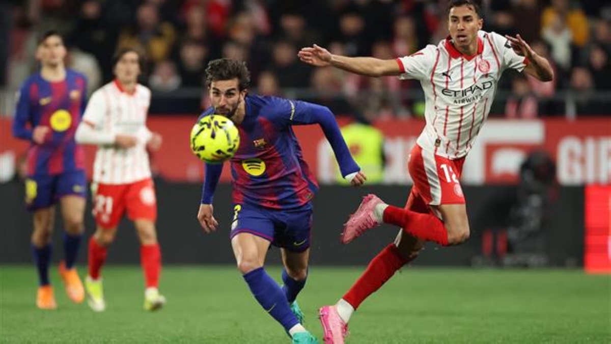 فيران توريس خلال المباراة مع جيرونا