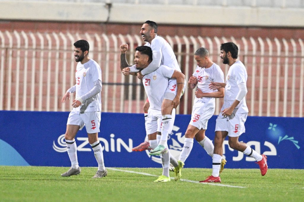 لاعبو الصليبخات يحتفلون بالفوز