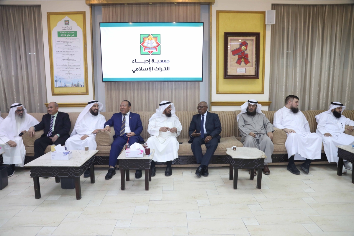 حضور أعضاء السلك الدبلوماسي