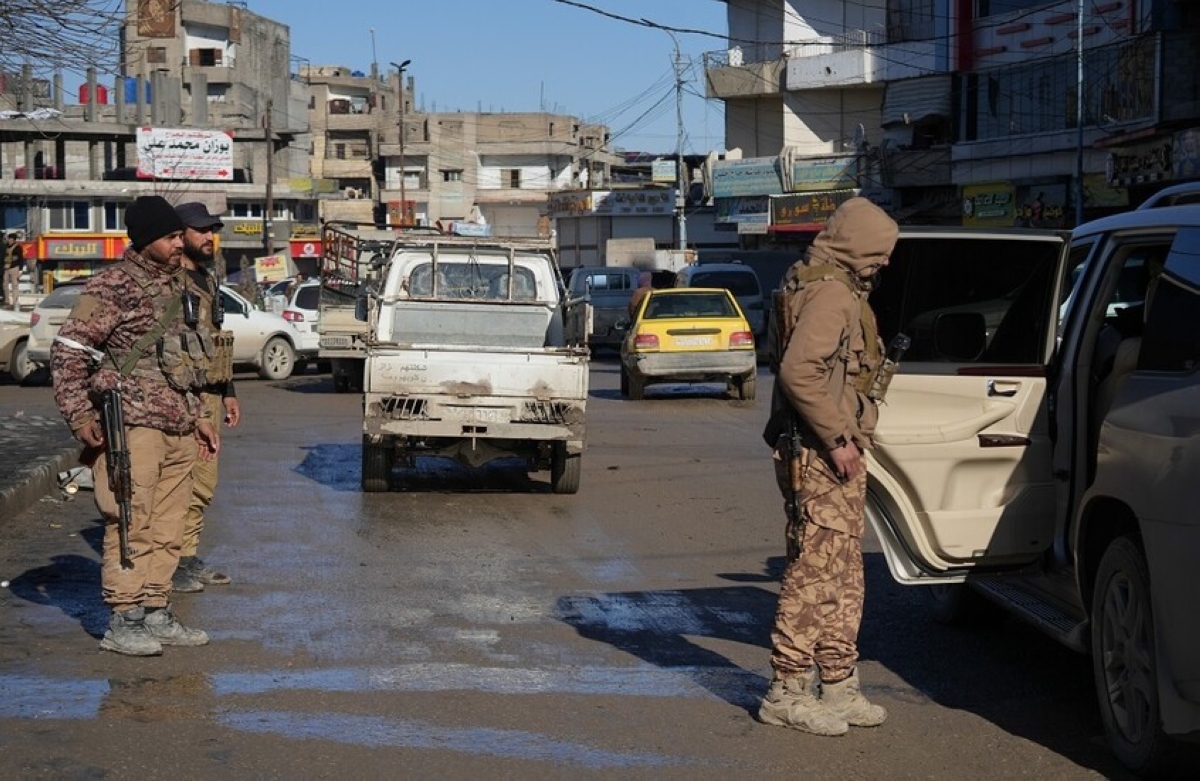 حاجز للجيش السوري في الرقة