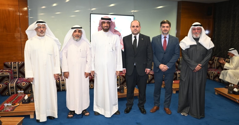 الكويت – حضور اجتماعي ودبلوماسي لافت في استقبال جمعية التنمية الخيرية للمهنئين بشهر رمضان