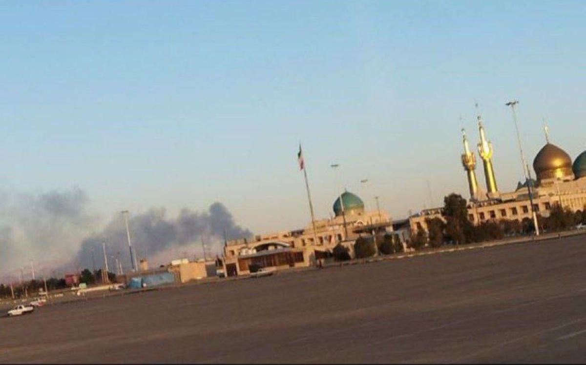 دخان الغارات على طهران