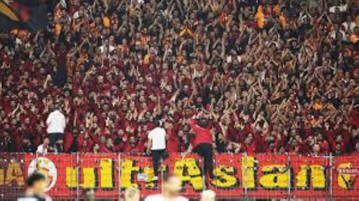 جماهير غلطة سراي