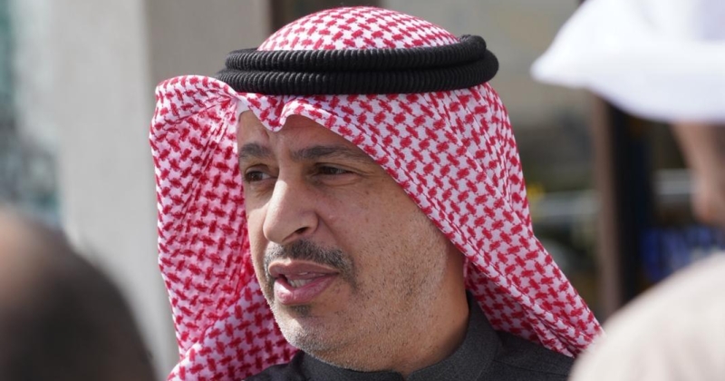 وزير التجارة يتفقد محال اللحوم في الشويخ لمتابعة حركة السوق والتزام الضوابط المعتمدة