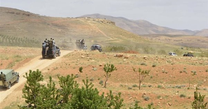 اشتباكات على الحدود اللبنانية السورية في بعلبك لصد محاولة إنزال لقوات الاحتلال الإسرائيلي