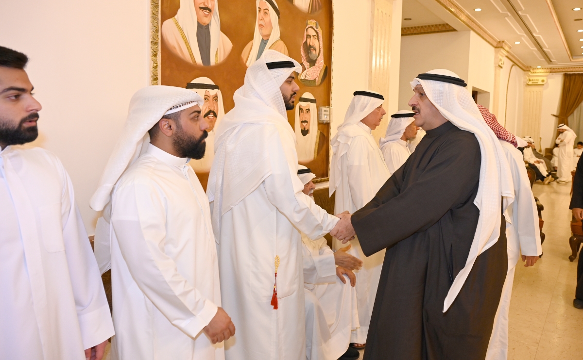 وزير الصحة يعزي