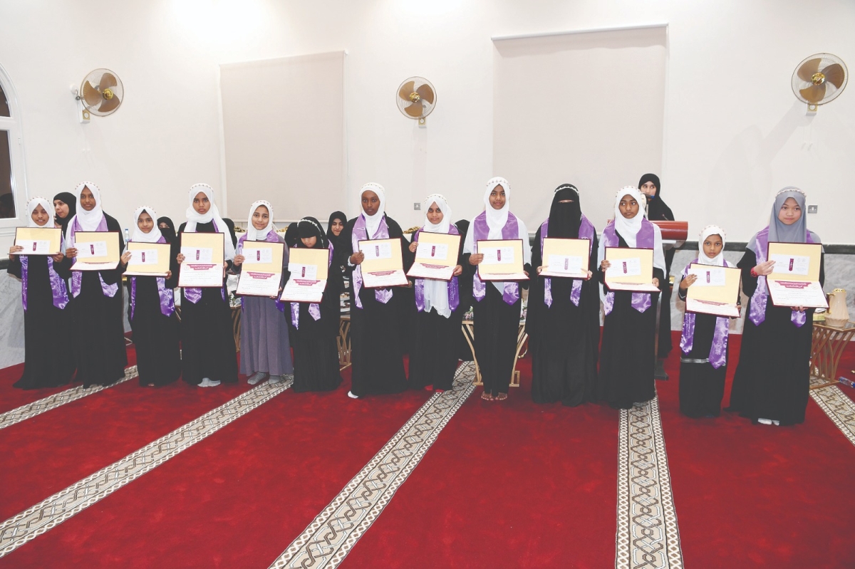 لقطة جماعية لعدد من الفائزات