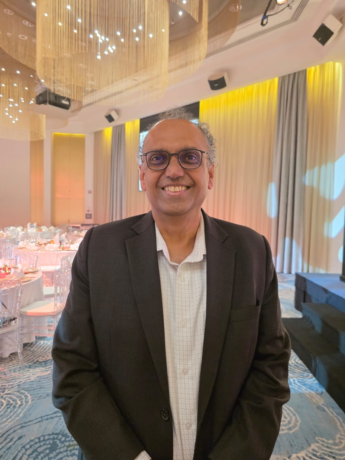 سفير هولندا