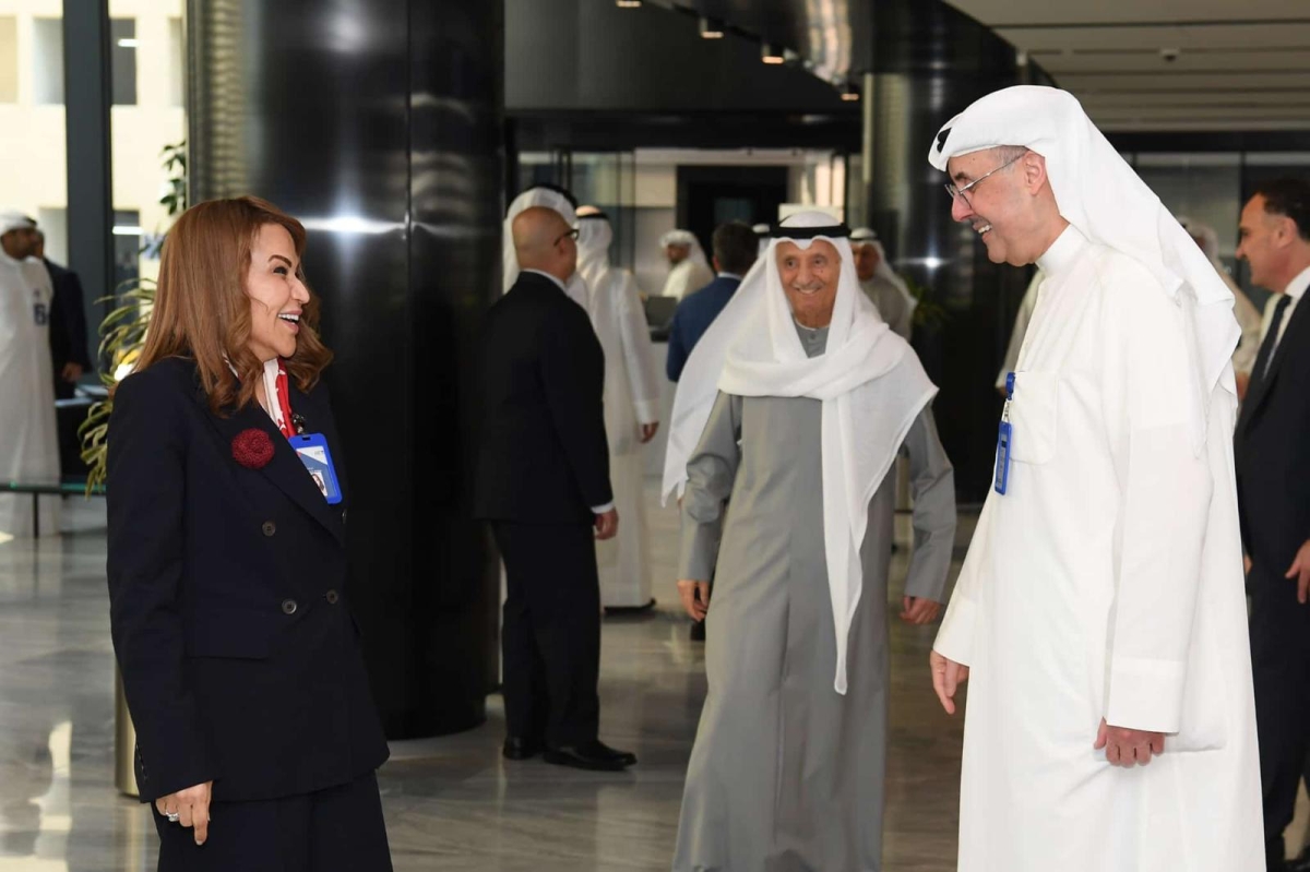 حمد البحر وشيخة البحر وأسامة النقيب