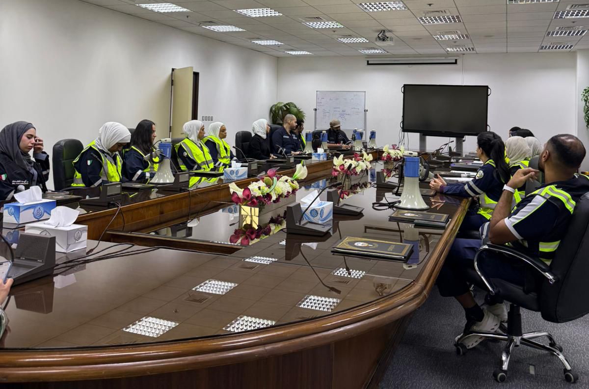 جانب من اجتماع وزارة الأشغال والدفاع المدني لتنفيذ خطة الإخلاء