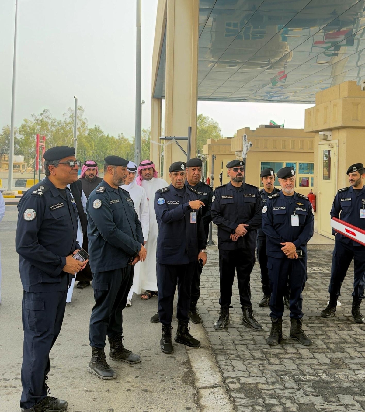 العدواني خلال الجولة التفقدية 