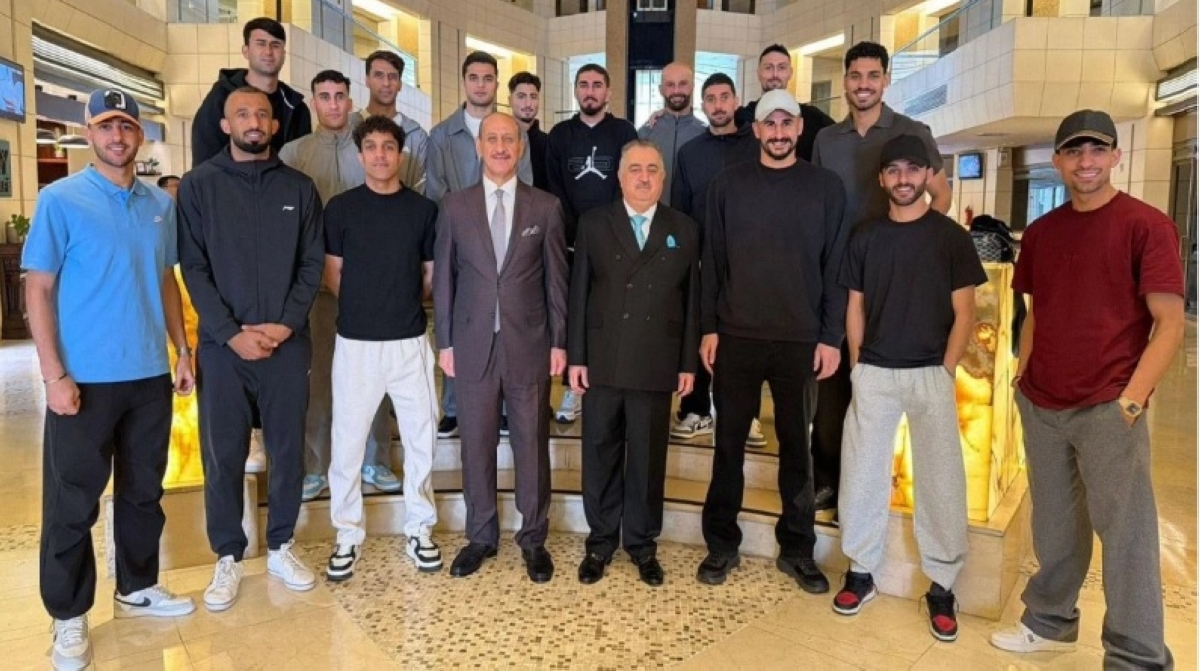 وفد منتخب العراق لكرة القدم