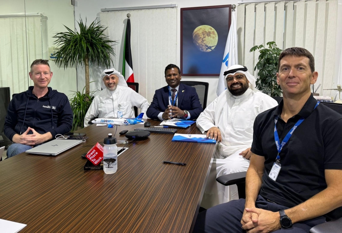 باسوباثي خلال المؤتمر متوسطاً العبيد والعواد وفانينغ وكارول