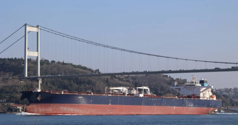 مُسيّرة بحرية تستهدف ناقلة نفط بإدارة تركية في البحر الأسود