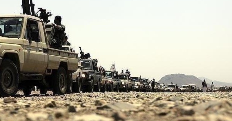 الحوثيون يُلوّحون باستهداف حركة الملاحة في البحر الأحمر