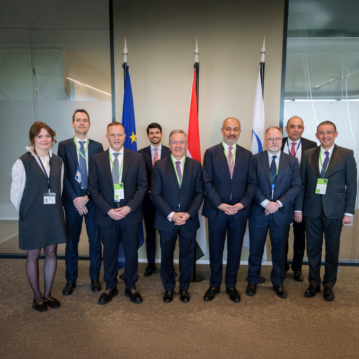 وفدا «الوطني - مصر» 
والبنك الأوروبي لإعادة الإعمار وللتنمية 