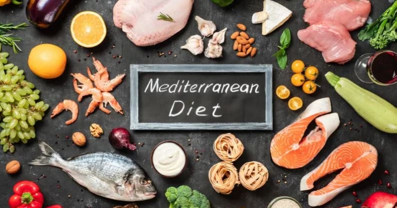حمية البحر المتوسط تقلل خطر الإصابة بالسكتة الدماغية.. دراسة تكشف 