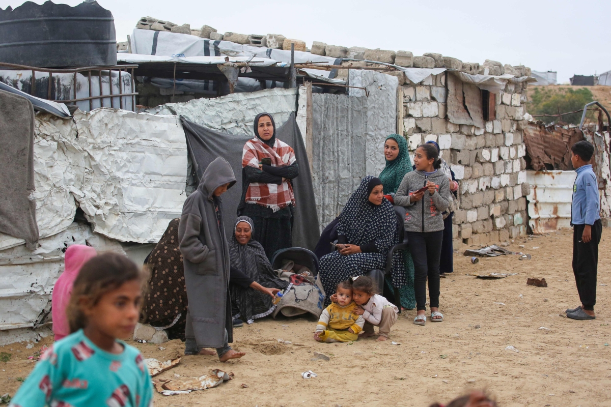 الفلسطينيون يعيشون أوضاعاً مزرية في غزة  (أ ف ب)