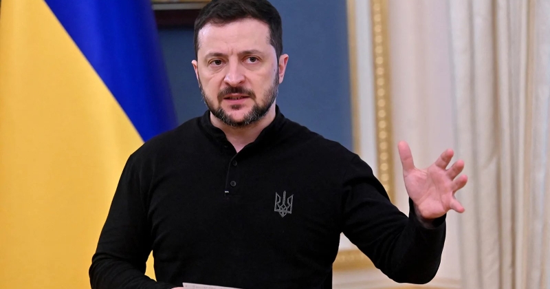 زيلينسكي يصل إلى تركيا للقاء إردوغان