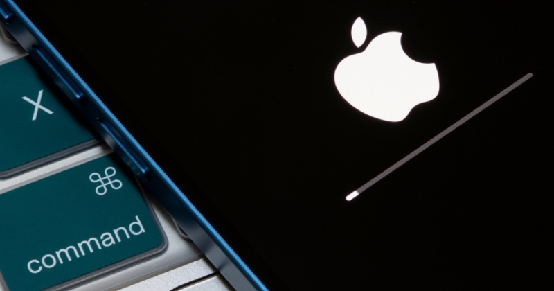 خطأ في تحديث إصدار«iOS 18.4.1» يستنزف بطارية «آيفون» ويرفع حرارتها!