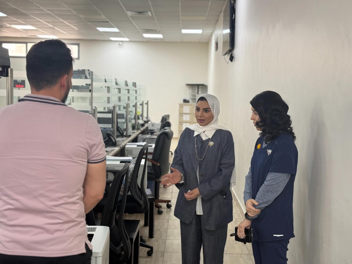 الحويلة خلال جولتها في المقر الرئيسي للهيئة العامة لشؤون ذوي الإعاقة