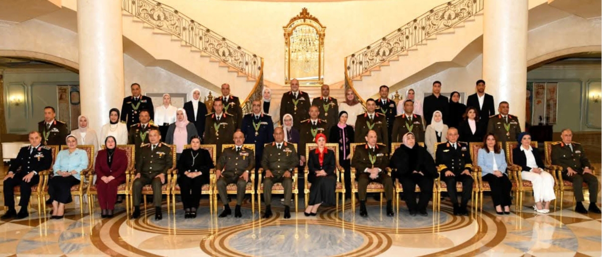 جانب من احتفالية تكريم قادة عسكريين انتهت مدة خدمتهم