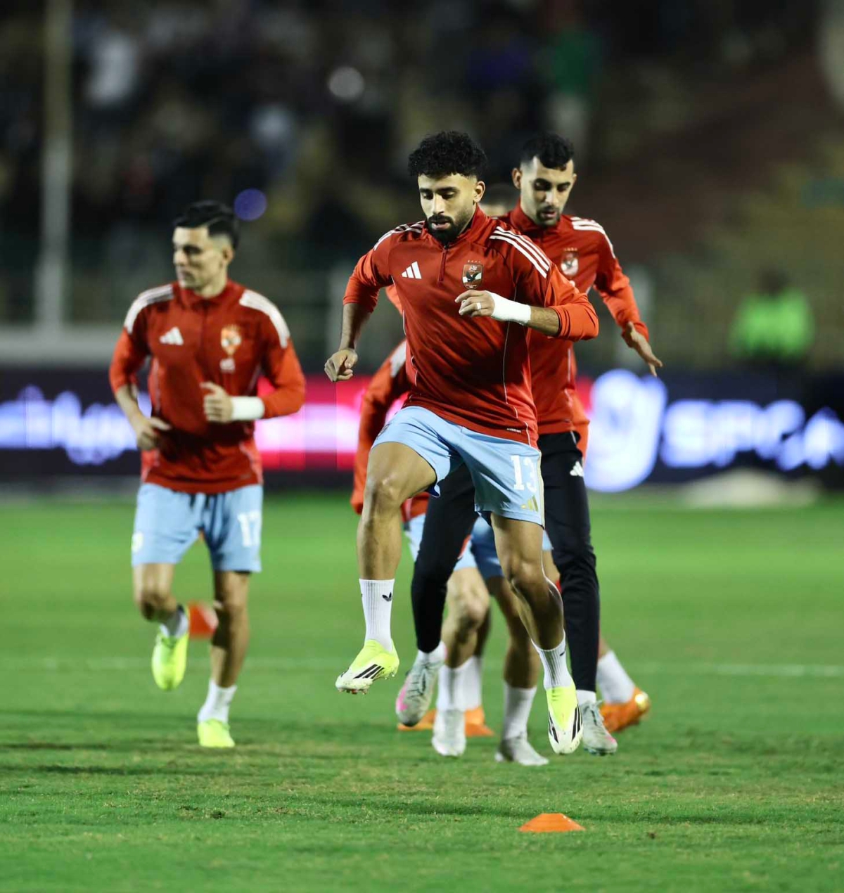 لاعبو الأهلي 