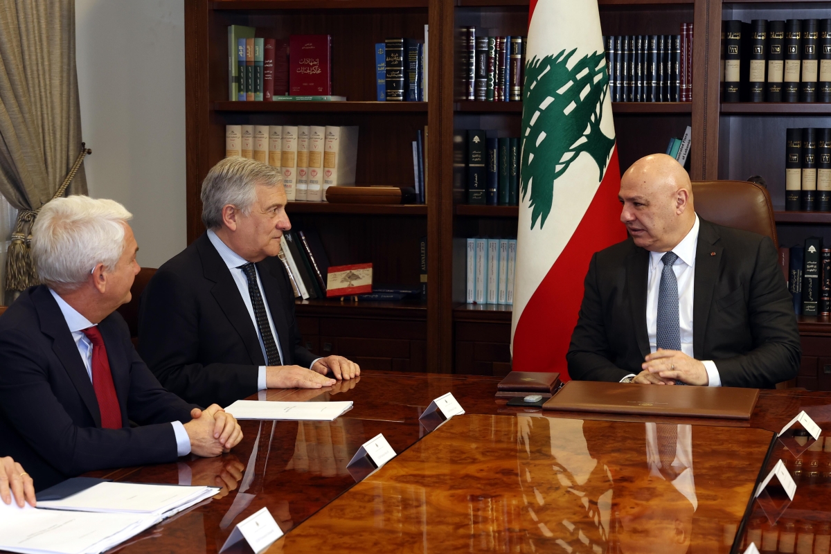 عون مستقبلاً تاجاني في قصر بعبدا