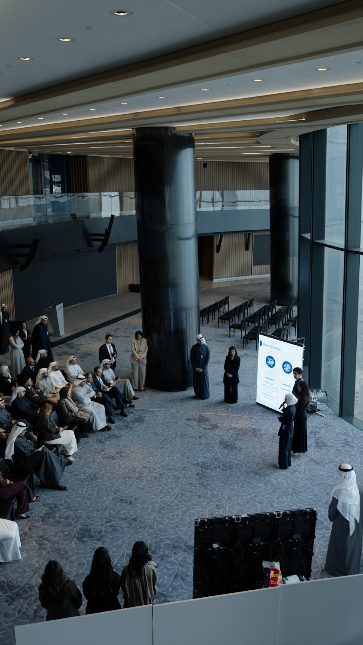 جانب من العروض التقديمية