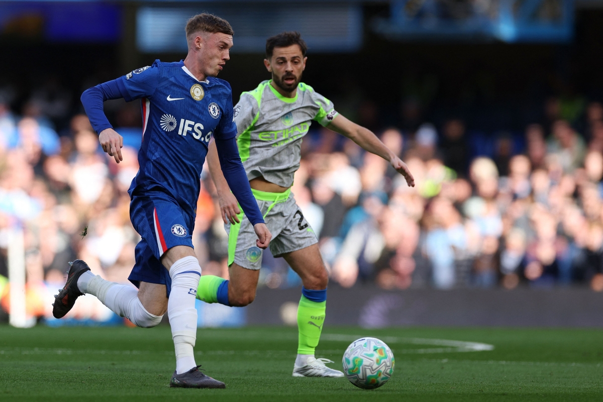 برناردو سيلفا في المباراة ضد تشلسي (أ ف ب)