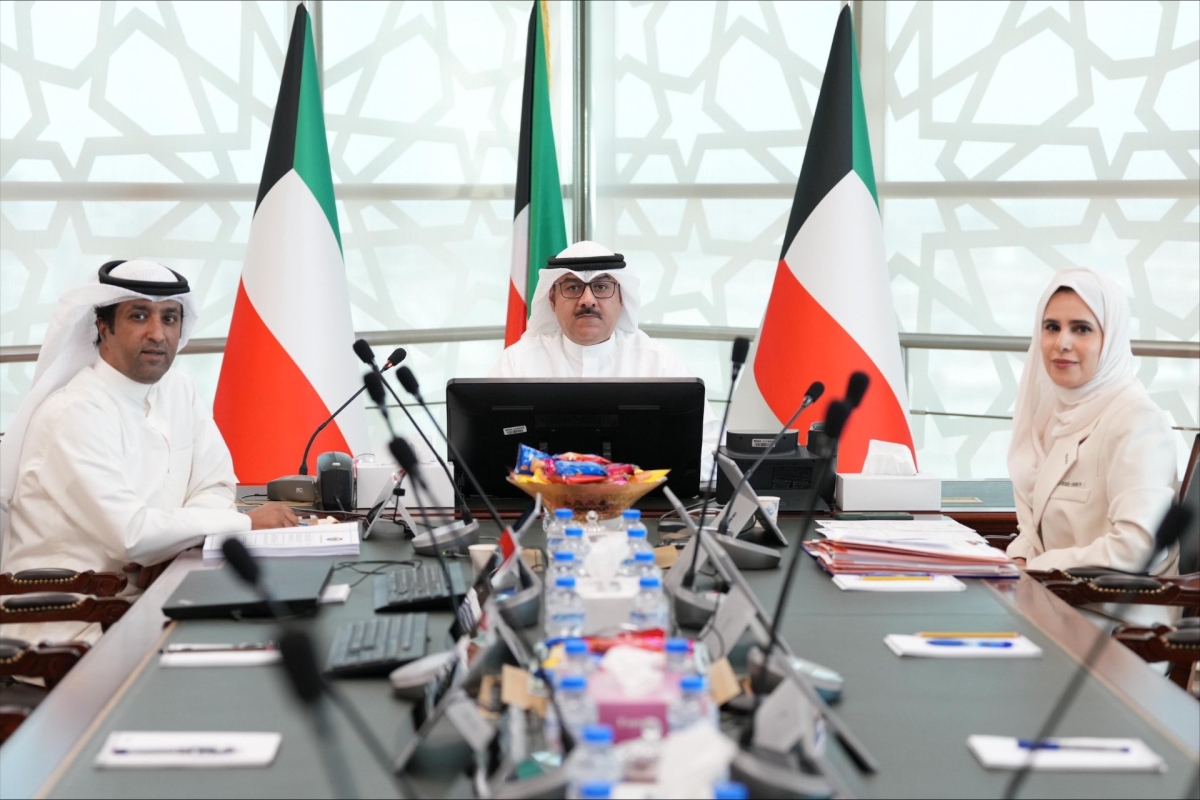 السويلم مترئساً اجتماع اللجنة الدائمة