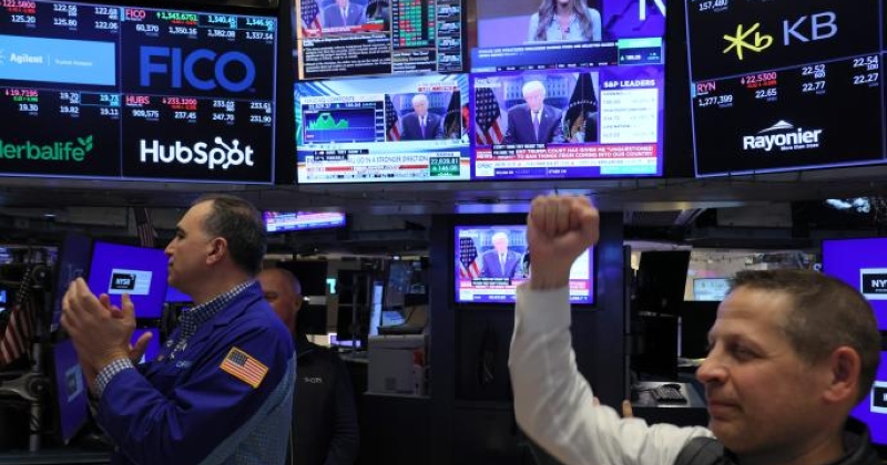 آمال السلام... تعزز شهية المخاطرة بالأسواق العالمية